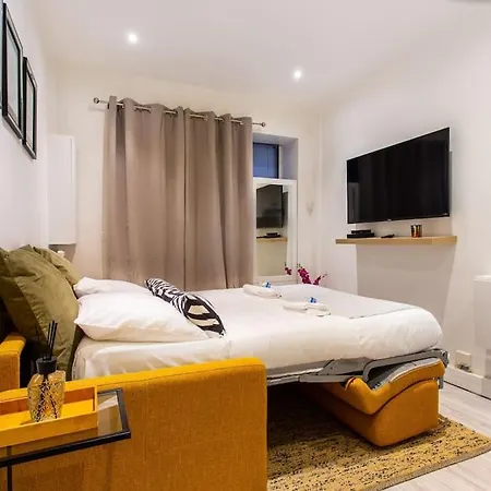 Apartment Condamine/batignolles : Cosy Studio *